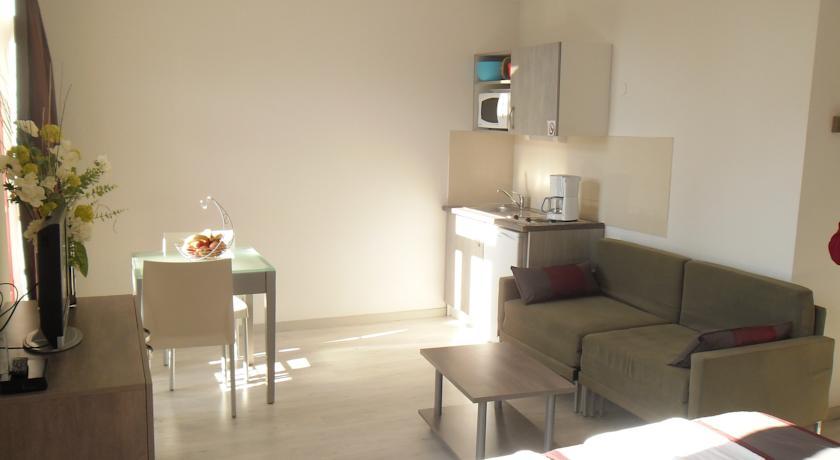 אלברד Terres De France - Appart'Hotel Le Splendid מראה חיצוני תמונה